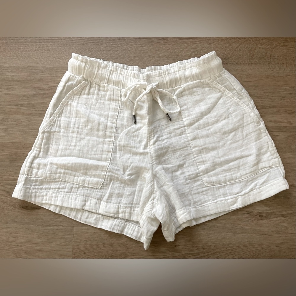 GAP CRINKLE GAUZE COTTON SHORTS, OFF WHITE